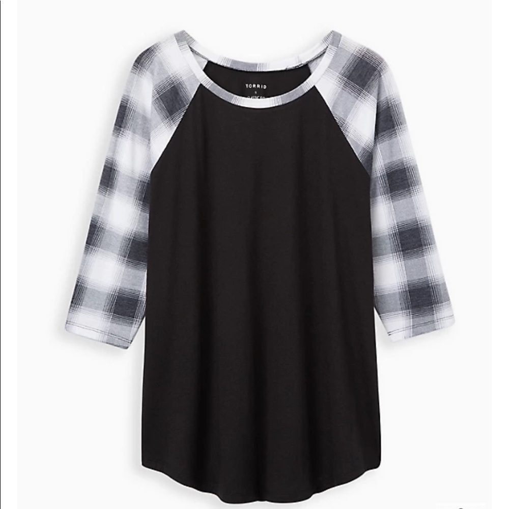 CLASSIC FIT TRIBLEND JERSEY RAGLAN TEE - TORRID NWT